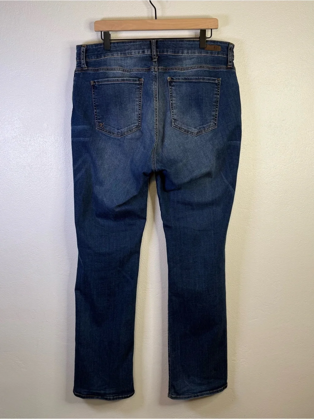 Kut from the Kloth Womens Boot Cut Cotton Denim Jeans Medium Blue Wash Size 16W